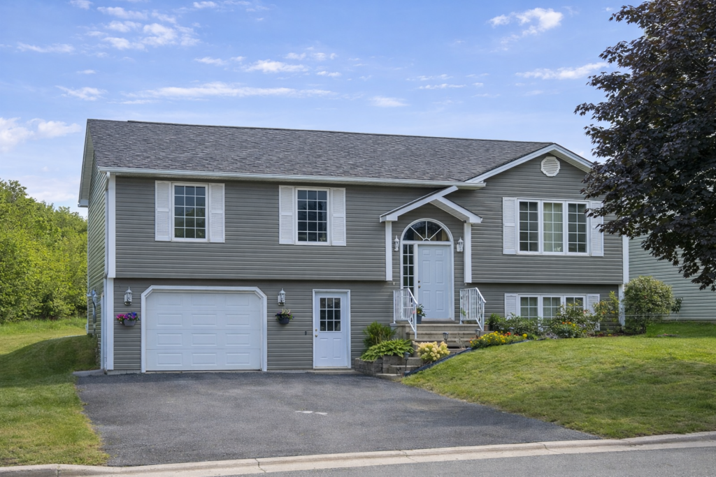 Homes for sale in Lincoln Heights Fredericton