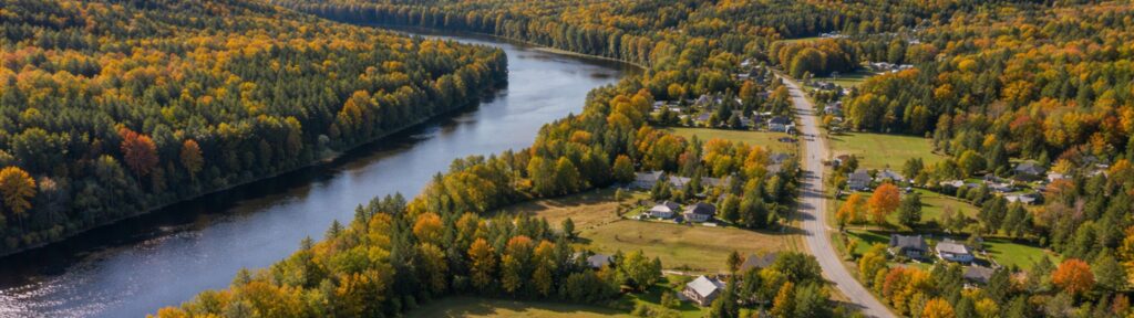 Rurual properties near fredericton, river, trees, forest, fields